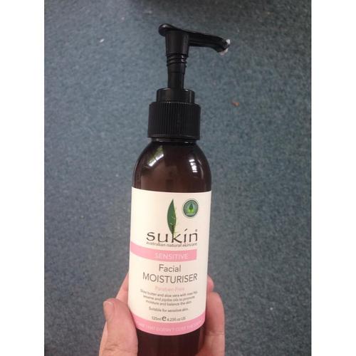 sukin sensitive facial moisturizer