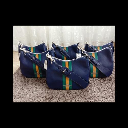 Foto Produk Coach Jes Leather Hobo Leather Versity Blue dari ferliarj16