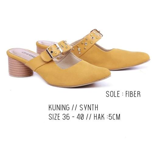 clogs yellow