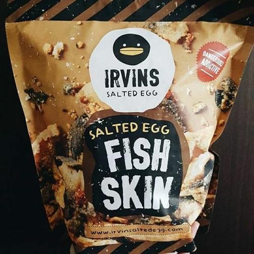 Foto Produk READY STOCK! IRVINS Salted Egg Fish Skin 230 Gram (Singapore) - Fish Skin dari TheJakartaStore