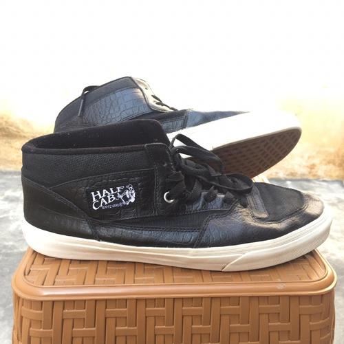 vans half cab gray