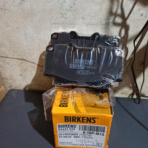 Foto Produk Brake Pads Kampas Rem Cakram Depan Set RH+LH Fortuner, Hilux Birkens dari Buana cipta mandiri