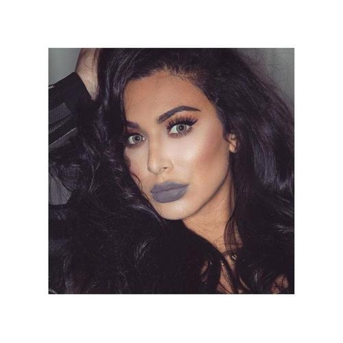 huda beauty silver fox
