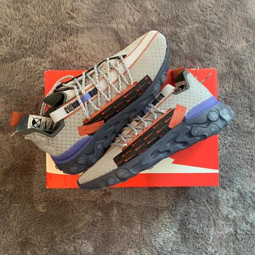 nike ispa grey