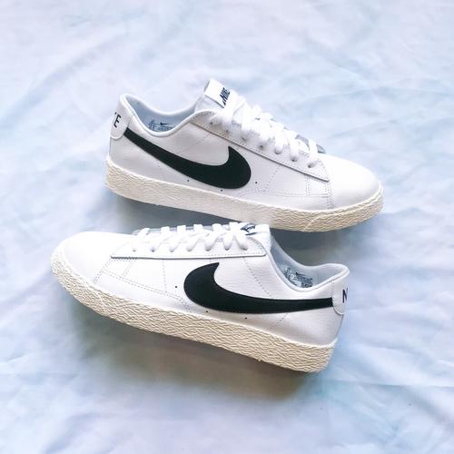 nike blazer gs