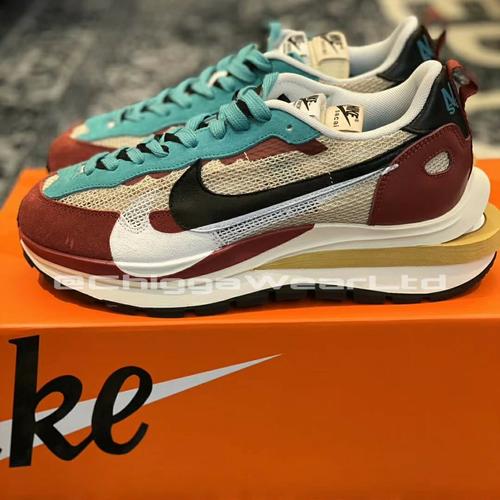 Jual Sacai x Nike Vaporfly Pegasus SP - Merah, 38 - Kota Medan -  ChiggawearLtd | Tokopedia