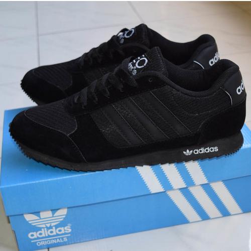 Adidas neo outlet city racer prezzo