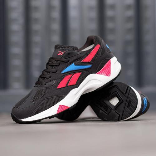 reebok aztrek black