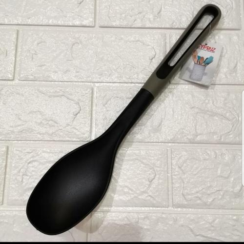Foto Produk Cypruz AM0923 Serving Spoon Nylon Gagang Lubang Sendok Sayur Kuah dari HomeRepublic
