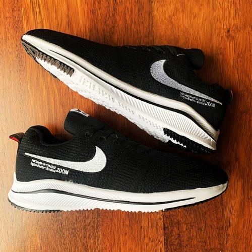 nike air max zoom flyknit