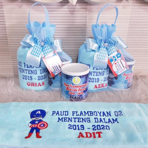 Foto Produk Souvenir Handuk Bordir 50x100/Souvenir Ultah/Hampers Baby/Mug Custom dari DD Hamper's