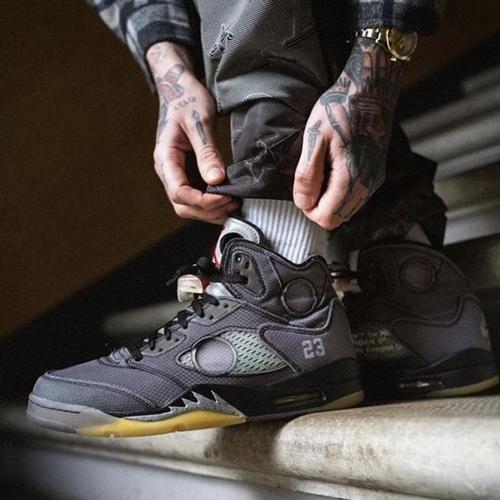 Jual Sepatu Nike Air Jordan 5 Off White 