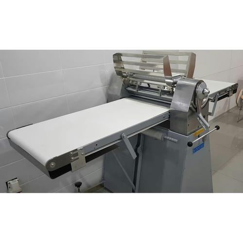 Jual Dough Sheeter SINMAG SM520 / Mesin Penipis Adonan Kota Medan