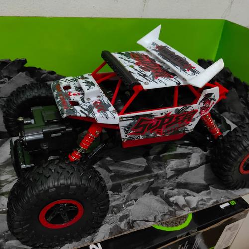 Foto Produk Mobil RC Rock Leader Rock Crawler 4 WD 2,4 GHz dari Cepat Murah Berkualitas