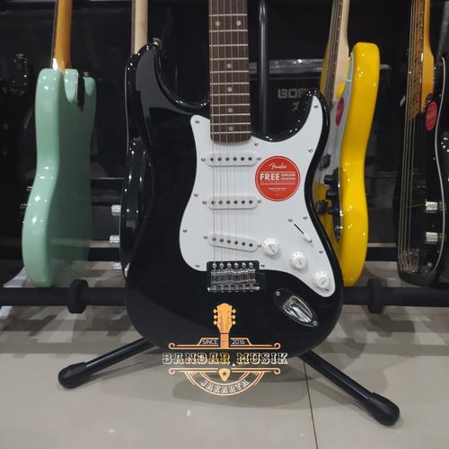 Gambar Squier Affinity Stratocaster Electric Guitar, Laurel FB, Black,BMJ dari Bandar Musik Jakarta BMJ Jakarta Pusat Tokopedia