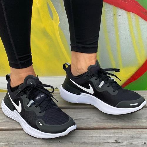 nike react miler white blue