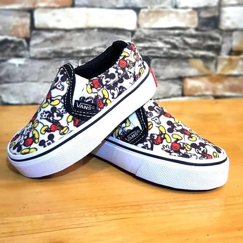 mickey mouse edition vans