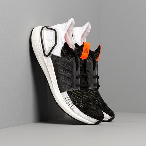 sneakers high socks