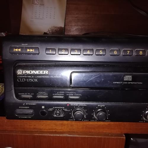 LaserDisc Pioneer cld-800 (pour pièces) - Photo, audio & vidéo