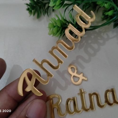 Gambar nama akrilik atau nama emas bahan mahar aksesoris mahar nikah dan craf dari Mahar Nikah & Azmeela Kab. Brebes Tokopedia