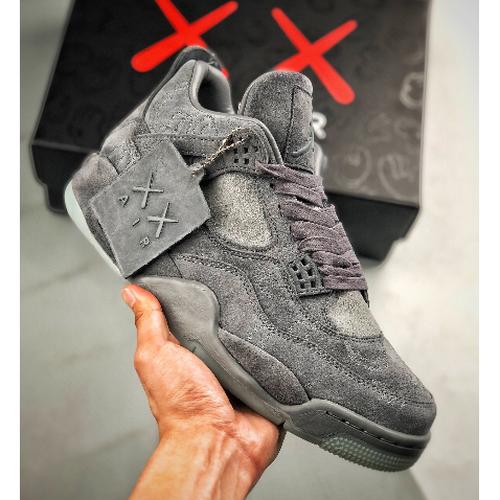 Jual Nike Air Jordan x KAWS (sz 40-46) -- AJ169 Kota Surabaya