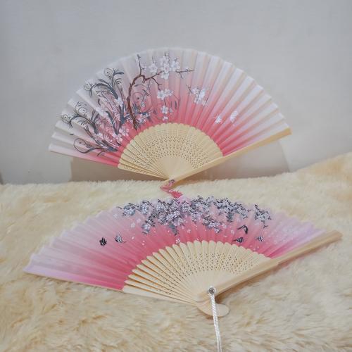 Foto Produk Kipas Lipat Tangan Gaya Cina Jepang dari Patung House