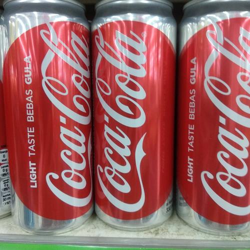 Foto Produk Coca Cola Light Taste Bebas Gula di 330ml dari cubeecubee