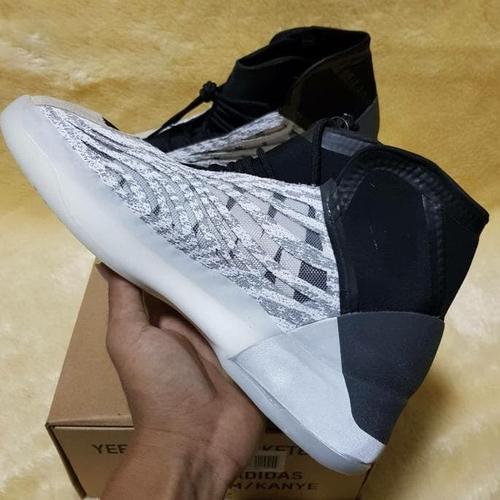 black quantum yeezy