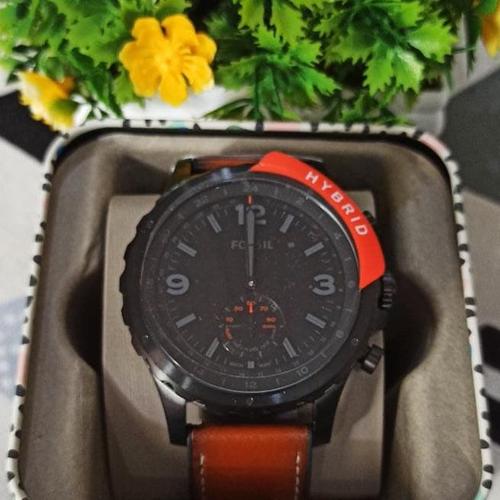 Jual Fossil hybrid watch (men) - Kota 