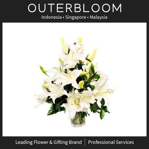 Promo Bunga Meja Ruang Kerja - Outerbloom White Lilies Arrangement In ...