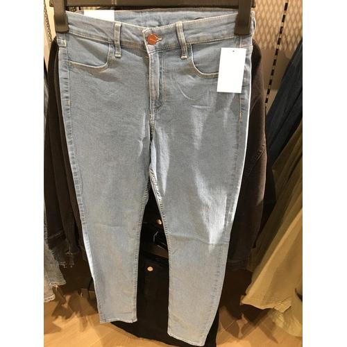 Jual Celana Jeans Wanita Original H\u0026M Skinny Rz - Kota Tangerang Selatan -  rezamarketoo | Tokopedia