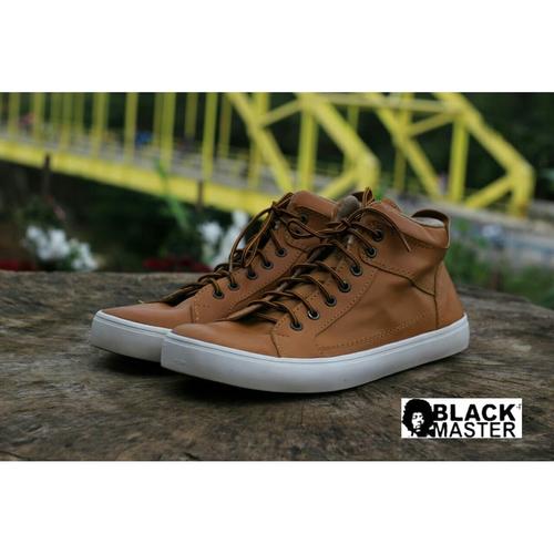 tan sneaker boots