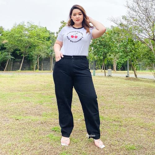 Promo JINISO - Jumbo Highwaist Mom Jeans 3703 REAL CURVY - 38 - Jakarta  Utara - JINISO.ID | Tokopedia