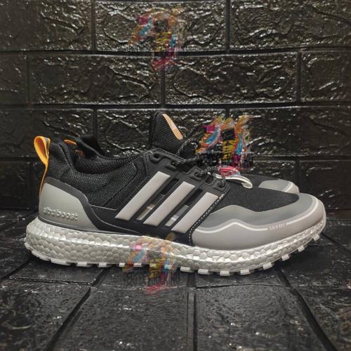 dark grey ultraboost