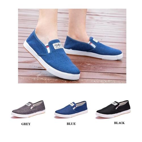 Foto Produk SH26 Sepatu Pria Casual Denim Canvas Shoes Slip On Men Shoes - black, 41 dari Dneo Store