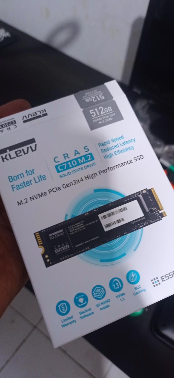 KLEVV SSD CRAS C710 512GB M.2 2280 NVMe PCle Gen3 x4 - K512GM2SP0