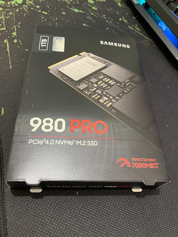 SAMSUNG 980pro1TB WD 8TB 寝つき HDD