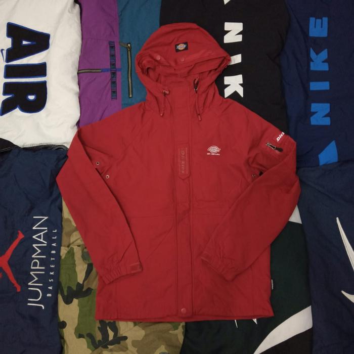 Jual jaket dickies outdoor merah - Kota 