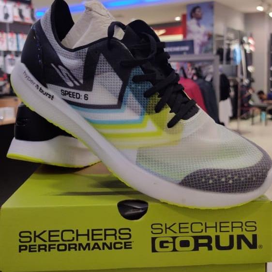 Jual SEPATU LARI PRIA SKECHERS GOmeb Speed 6 Hyper Men's Running ORIGINAL -  Jakarta Selatan - Adex Olshop | Tokopedia