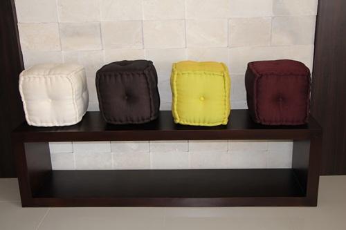 Gambar Bantal Kubus / alas duduk / alas lantai / bantal anak - Putih dari Elha Interior undefined Tokopedia