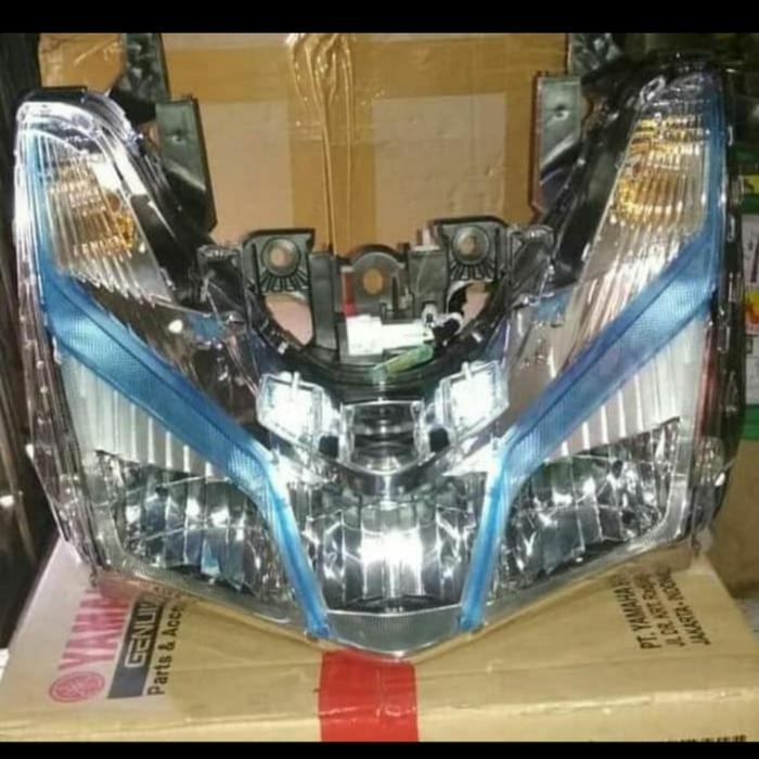 Gambar REFLEKTOR LAMPU DEPAN DEPAN LEXI ASSY PART YAMAHA ASLI B3F-H4300-00 dari SUMBER JAYA MOTOR03 undefined Tokopedia
