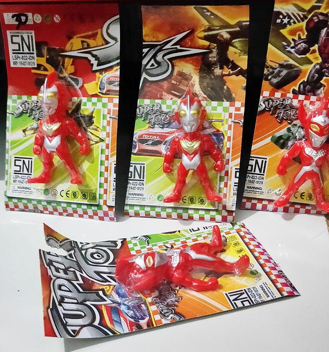 Gambar Mainan Anak Figure Ultraman Mini Merah dari Toko Mainan Serba Murah undefined Tokopedia