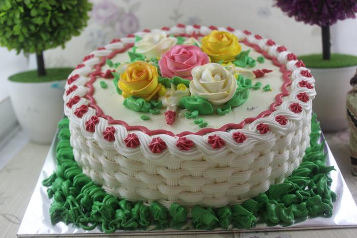Gambar Kue Ulang Tahun / Kue Tart Bunga dari TOKO KUE BU DANIS undefined 2 Tokopedia