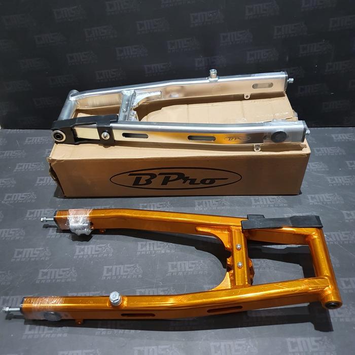 Gambar Swing Arm BPRO Hard Use Lubang Non Stabilizier Vixion New dari Cemerlang6Brothers undefined Tokopedia