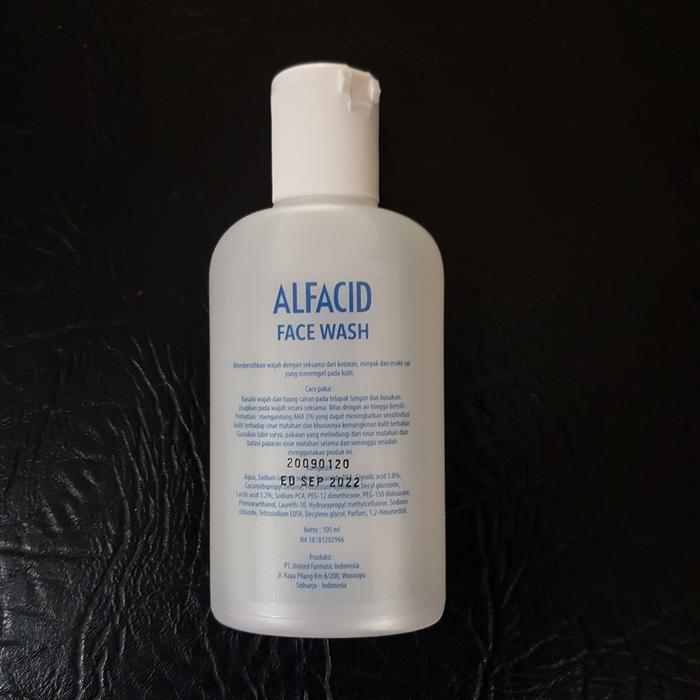 alfacid face wash