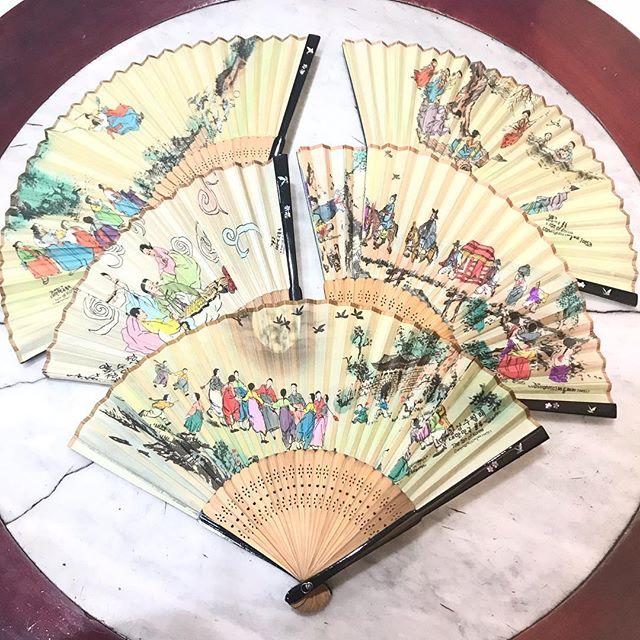 Jual Kipas Korea Oleh South Korea Luar Negeri Kota Bandung Twig Souvenir Tokopedia