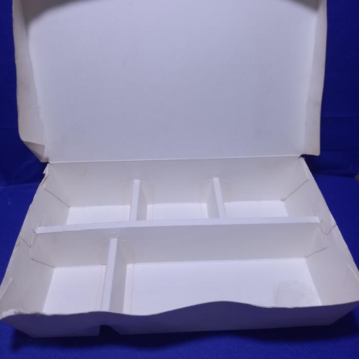 Gambar lunch box paper sekat 5 merk ergopak dari abib plastik undefined Tokopedia