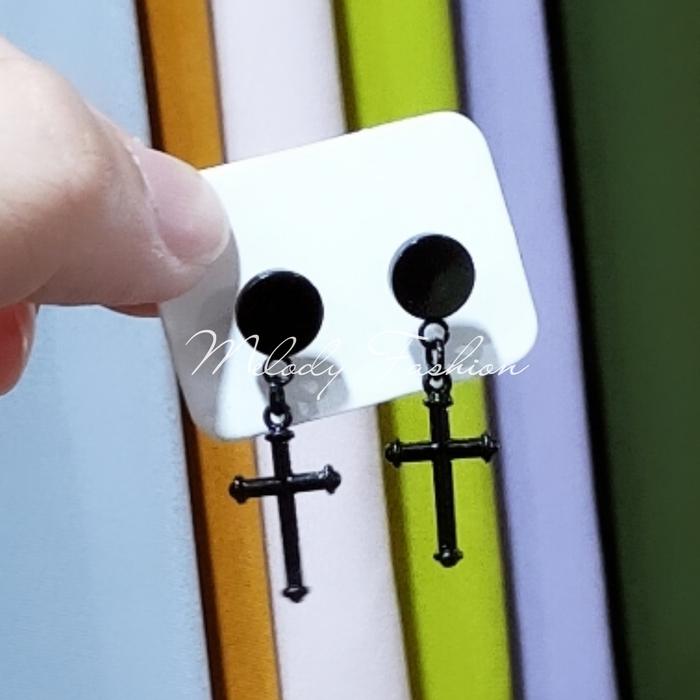 Gambar ANTING SALIB PREMIUM MFS SILVER BLACK TUSUK LUBANG TELINGA PRIA WANITA - Model 2 dari CalaSafiya undefined Tokopedia