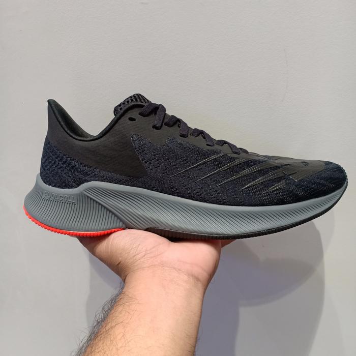 Jual NEW BALANCE FUELCELL PRISM BLACK 