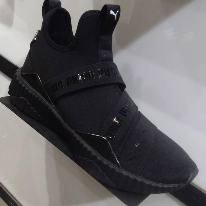 puma defy grade school